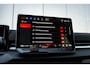 Volkswagen T-Roc R-Line First Edition | 'App-Connect' draadloze smartphone integratie | 30,5 cm display met 2D en 3D weergave | Automatische afstandsregeling (Adaptive Cruise Control)