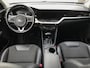 Kia Niro Hybrid 1.6 DynamicLine Open dak 7 JAAR GARANTIE Kia Niro 1.6 GDi Hybrid ExecutiveLine