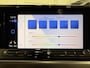 Volkswagen Multivan 1.4 eHybrid Energetic 6p. PANO/TREKHAAK/MASSAGE/LEER-ALCANTARA/MEMORY/SOH 94,7%/18"/IQ-LIGHT/CAMERA/HARMAN-KARDON/SFEER/ACC/KEYLESS/STOEL+STUURVERW/EL.A.KLEP/DEEP-BLACK METALLIC