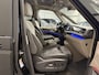 Volkswagen Multivan 1.4 eHybrid Energetic 6p. PANO/TREKHAAK/MASSAGE/LEER-ALCANTARA/MEMORY/SOH 94,7%/18"/IQ-LIGHT/CAMERA/HARMAN-KARDON/SFEER/ACC/KEYLESS/STOEL+STUURVERW/EL.A.KLEP/DEEP-BLACK METALLIC