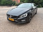Volvo V60 2.0 T3 R-Design Dealer OH. Veel opt. ! NAP. FULL