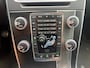Volvo V60 2.0 T3 R-Design Dealer OH. Veel opt. ! NAP. FULL