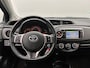 Toyota Yaris 1.0 VVT-i Aspiration | Origineel NL | Trekhaak | Camera | Airco | Navigatie | Centrale Vergrendeling |