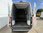 Mercedes-Benz eSprinter 312 55 kWh L2H2 Elektrisch 145km WLTP 92,6% (SOH) 80kw Snelladen Climate Control Camera