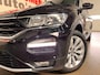 Volkswagen T-Roc 1.0 TSI 110PK Style Business + Trekhaak|Adaptive cruise|Apple|Android|DAB|Climate|Lane|17"LMV
