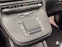 Mercedes-Benz V-klasse 300d Extra Lang Avantgarde Dubbele Cabine | ELEKTRISCHE SCHUIFDEUREN | STOELVERWARMING | STANDKACHEL | LEDER | MBUX | 360 |