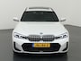 BMW 3-Serie Touring 330e M-Sport | SOH 96,1% | Panoramadak | Elek. Sportstoelen met Geheugen | HUD | Camera | Apple Carplay/Android Auto | Adaptieve Cruise Control | Comfort Pakket | M-Sport Pro | Curved Display |