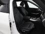 BMW 3-Serie Touring 330e M-Sport | SOH 96,1% | Panoramadak | Elek. Sportstoelen met Geheugen | HUD | Camera | Apple Carplay/Android Auto | Adaptieve Cruise Control | Comfort Pakket | M-Sport Pro | Curved Display |