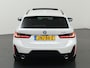 BMW 3-Serie Touring 330e M-Sport | SOH 96,1% | Panoramadak | Elek. Sportstoelen met Geheugen | HUD | Camera | Apple Carplay/Android Auto | Adaptieve Cruise Control | Comfort Pakket | M-Sport Pro | Curved Display |
