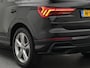Audi Q3 S-Line 35 TFSI 150pk | Panoramadak | Trekhaak | Stoelverwarming | Elektr. bedienbare achterklep | Achteruitrijcamera |