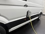 Volkswagen e-Crafter e-Crafter L3H3 36 kWh | Elektrisch | Navigatie | Camera | Airco | 3-Zits | Cruise