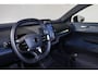Volvo EX30 Twin Motor Perfrmance Plus Europa 69 kWh - Black Edition - IntelliSafe Assist - Intellisafe Surround - Verwarmde voorstoelen & stuur - Elektr. bedienb. voorstoelen met geheugen - Draadloze tel. lader - Extra getint glas - Inklapbare trekhaak - 21'' LMV