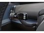 Volvo EX30 Twin Motor Perfrmance Plus Europa 69 kWh - Black Edition - IntelliSafe Assist - Intellisafe Surround - Verwarmde voorstoelen & stuur - Elektr. bedienb. voorstoelen met geheugen - Draadloze tel. lader - Extra getint glas - Inklapbare trekhaak - 21'' LMV