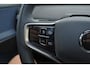 Volvo EX30 Twin Motor Perfrmance Plus Europa 69 kWh - Black Edition - IntelliSafe Assist - Intellisafe Surround - Verwarmde voorstoelen & stuur - Elektr. bedienb. voorstoelen met geheugen - Draadloze tel. lader - Extra getint glas - Inklapbare trekhaak - 21'' LMV