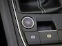 SEAT Leon 1.5 TSI Style | Cruise control | Lane assist | Parkeersensoren | 2-zone airco | Carplay | Led koplampen |