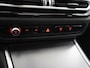 BMW 3-Serie Touring 320e M-Sport | SOH 97,4% | Facelift | Panoramadak | Elek. Stoelen met Geheugen | HUD | Sportstoelen | 360° Camera | Apple Carplay/Android Auto | Cruise Control | Comfort Pakket | M-Sport Pro | Curved Display |