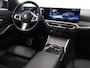 BMW 3-Serie Touring 320e M-Sport | SOH 97,4% | Facelift | Panoramadak | Elek. Stoelen met Geheugen | HUD | Sportstoelen | 360° Camera | Apple Carplay/Android Auto | Cruise Control | Comfort Pakket | M-Sport Pro | Curved Display |