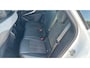 Peugeot E-3008 GT 73 kWh Panorama Dak | Rondomzicht Camera | 20" Lichtmetaal | Leder/Alcantara | Matrix LED | Elek. Achterklep | Achteruitrijcamera | Apple Carplay/Android Auto|telefoonintegratie premium | Cruise control adaptief met Stop&Go