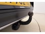 Volkswagen T-Roc 1.0 TSI Style Business | Navigatie | Trekhaak | Stoelverwarming | Climate control | Dakrails | Extra getint glas | Lichtmetalen velgen