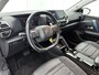 Citroën E-C4 Feel 50 kWh | Automaat | Accu 94% | Climate control | Cruise control | Parkeersensoren | Lane assist | DAB | Apple carplay | Android auto | Lichtmetalen velgen |
