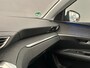 Peugeot 3008 1.2 PureTech Blue Lease Premium Avantage Panorama Dak | 19" Lichtmetaal | Camera | Cruise | Climate | Carplay | Keyless | Navigatie | Achteruitrijcamera | Apple Carplay/Android Auto|telefoonintegratie premium | Chroom delen exterieur
