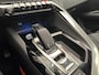 Peugeot 3008 1.2 PureTech Blue Lease Premium Avantage Panorama Dak | 19" Lichtmetaal | Camera | Cruise | Climate | Carplay | Keyless | Navigatie | Achteruitrijcamera | Apple Carplay/Android Auto|telefoonintegratie premium | Chroom delen exterieur