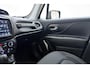 Jeep Renegade 1.3T-e Freedom Automaat | Navigatie | Trekhaak | Camera | Dakrails | Extra getint glas | Lichtmetalen velgen | Parkeerassistent