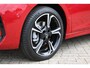 Opel Corsa Ultimate | 17" Lichtmetalen velgen, Diamond Cut | Dode hoek waarschuwing | Draadloze telefoonlader