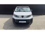 Peugeot e-Expert EV L3 75 kWh | €14.470 korting! | 16" stalen velgen | Elektrisch bedienbare en verwarmbare buitenspiegels | Elektrische parkeerrem