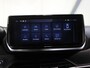 Peugeot 2008 1.2 Hybrid 145PK Allure | 1ste eigenaar | AppleCarPlay/AndroidAuto | Climate Control | Cruise Control | Navigatie | FULL LED | LMV | Parkeersensoren | Privacy Glass | Isofix |