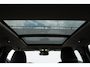 Volvo XC40 B3 177PK Automaat Ultimate Bright Elektrisch bedienbaar panoramadak / Cruise control / Achteruitrijcamera / Elektrisch bedienbare stoelen met geheugen / Stoel- en stuurverwarming / Elektrische achterklep / Harman Kardon