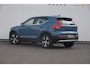 Volvo XC40 B3 177PK Automaat Ultimate Bright Panoramadak / cruise control / Camera / Elektrisch bedienbare stoelen met geheugen / Apple Carplay / Android auto /