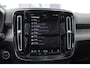 Volvo XC40 B3 177PK Automaat Ultimate Bright Panoramadak / cruise control / Camera / Elektrisch bedienbare stoelen met geheugen / Apple Carplay / Android auto /