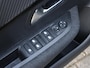Peugeot 208 1.2 Turbo 100 Business UNIEK Handgeschakeld | Camera | LED | Airco | Navigatie via Apple Carplay & Android Auto