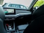 Skoda Octavia Combi 1.4 TSI iV PHEV Business Edition Plus | CANTON Audio | Schuif/ Kantel Panorama Dak | HUD | Camera | Stoelverwarming & Verkoeling | CRYSTAL LED | 19'' Lichtmetalen Velgen | Adaptieve Cruise Control |