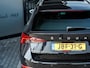 Skoda Octavia Combi 1.4 TSI iV PHEV Business Edition Plus | CANTON Audio | Schuif/ Kantel Panorama Dak | HUD | Camera | Stoelverwarming & Verkoeling | CRYSTAL LED | 19'' Lichtmetalen Velgen | Adaptieve Cruise Control |