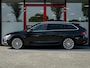 Skoda Octavia Combi 1.4 TSI iV PHEV Business Edition Plus | CANTON Audio | Schuif/ Kantel Panorama Dak | HUD | Camera | Stoelverwarming & Verkoeling | CRYSTAL LED | 19'' Lichtmetalen Velgen | Adaptieve Cruise Control |