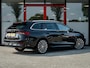 Skoda Octavia Combi 1.4 TSI iV PHEV Business Edition Plus | CANTON Audio | Schuif/ Kantel Panorama Dak | HUD | Camera | Stoelverwarming & Verkoeling | CRYSTAL LED | 19'' Lichtmetalen Velgen | Adaptieve Cruise Control |