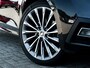 Skoda Octavia Combi 1.4 TSI iV PHEV Business Edition Plus | CANTON Audio | Schuif/ Kantel Panorama Dak | HUD | Camera | Stoelverwarming & Verkoeling | CRYSTAL LED | 19'' Lichtmetalen Velgen | Adaptieve Cruise Control |