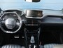 Peugeot 208 1.2 PureTech GT Pack 1ste Eigenaar | Leer | Stoelverwarming | Camera | Massagefunctie | Trekhaak afneembaar | Apple Carplay & Android Auto | 17" LMV