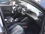 Peugeot 208 1.2 PureTech GT Pack 1ste Eigenaar | Leer | Stoelverwarming | Camera | Massagefunctie | Trekhaak afneembaar | Apple Carplay & Android Auto | 17" LMV