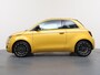 Fiat 500 1.0 Hybrid La Prima | Achteruitrijcamera | Airco (automatisch) | Bestuurdersstoel in hoogte verstelbaar