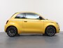 Fiat 500 1.0 Hybrid La Prima | Achteruitrijcamera | Airco (automatisch) | Bestuurdersstoel in hoogte verstelbaar