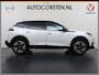 Peugeot e-2008 EV GT Pack 50kWh SOH 90% Panoramadak Trekhaak Two Tone Adap.Cruise 360°Camera Apple Carplay Android Auto 3D-Navi Ecc Pdc Keyless Regen-Lichtsensor Lane Assist Privacy Glas Lmv 18" Led Isofix Connected-Apps DAB Bluetooth 1e Eigenaar Origineel Nederlandse Auto Dealeronderhouden