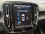 Volvo EX40 Single Motor Extended Range Plus Europa 82 kWh | Direct leverbaar | Stoelverwarming | Keyless Entry | Harman/Kardon |