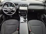 Hyundai Tucson 1.6 T-GDI PHEV Comfort Smart 4WD / SOH 97% / Dealer onderhouden / Fabrieksgarantie tot 06-2027 / 1.350 kg trekgewicht / Elektrische achterklep / Achteruitrijcamera / Stuur- & Stoelverwarming / Apple Carplay Android Auto / Adaptief cruise control /