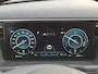 Hyundai Tucson 1.6 T-GDI PHEV Comfort Smart 4WD / SOH 97% / Dealer onderhouden / Fabrieksgarantie tot 06-2027 / 1.350 kg trekgewicht / Elektrische achterklep / Achteruitrijcamera / Stuur- & Stoelverwarming / Apple Carplay Android Auto / Adaptief cruise control /