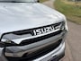 Isuzu D-Max 1.9 Extended Cab LSX | AUTOMAAT | LEDER | 20'' BlackRhino LMV | Pedders Suspension | Apple CarPlay / Android Auto | TH. 3500 kg | Roll Cover