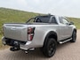 Isuzu D-Max 1.9 Extended Cab LSX | AUTOMAAT | LEDER | 20'' BlackRhino LMV | Pedders Suspension | Apple CarPlay / Android Auto | TH. 3500 kg | Roll Cover