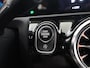 Mercedes-Benz A-klasse 180 Business Solution AMG | Night | Widescreen | Stoelverwarming | Achteruitrijcamera | Sfeerverlichting |